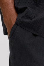 Шорти Loose Fit Jack&Jones великого розміру — чорні