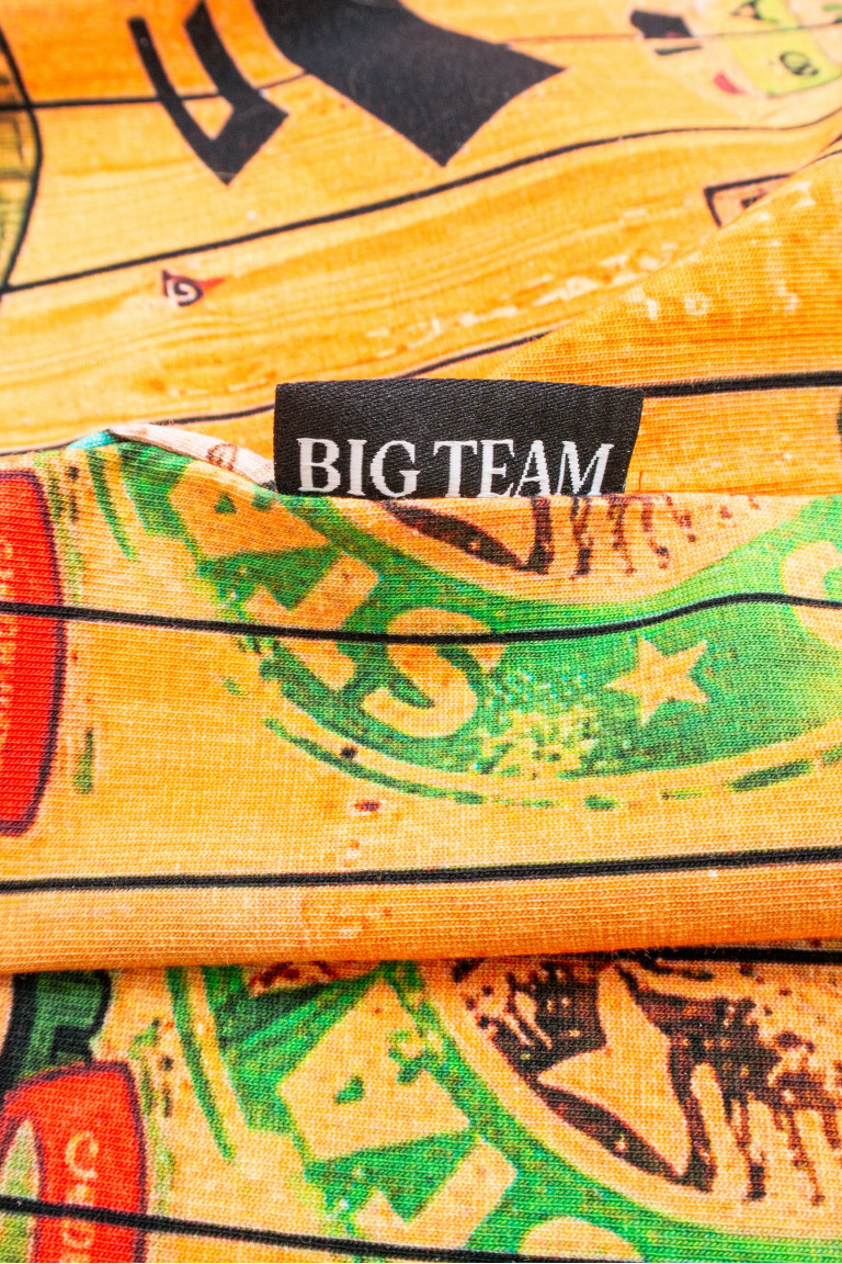 Футболка великого розміру Big Team з принтом, жовта