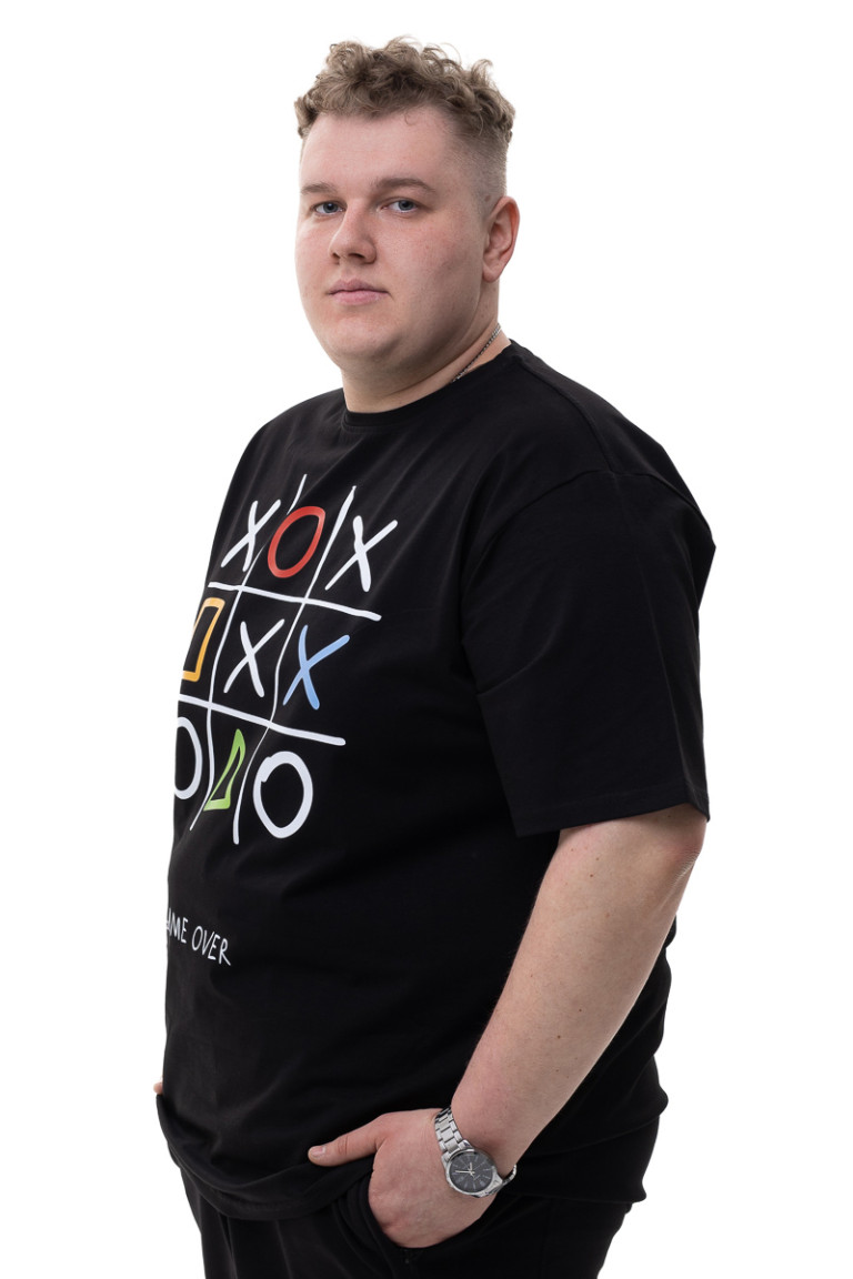 Футболка великого розміру з принтом «Хрестики-нулики» Big Team, чорна